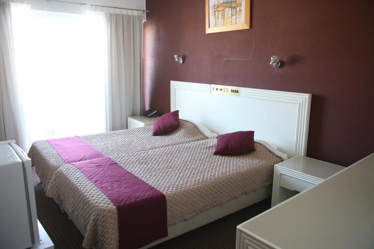 Kings Annex Aparthotel Paphos Exterior photo